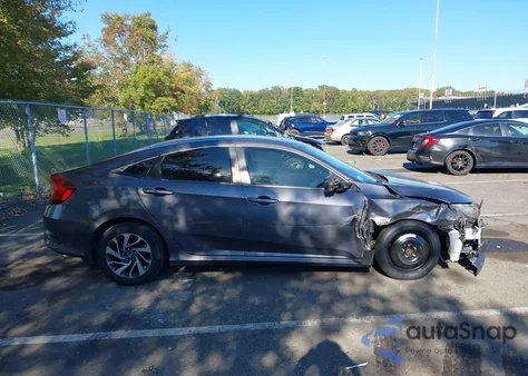 2016 Honda Civic Ex z USA, uszkodzony, nr VIN 19XFC2F75GE042280